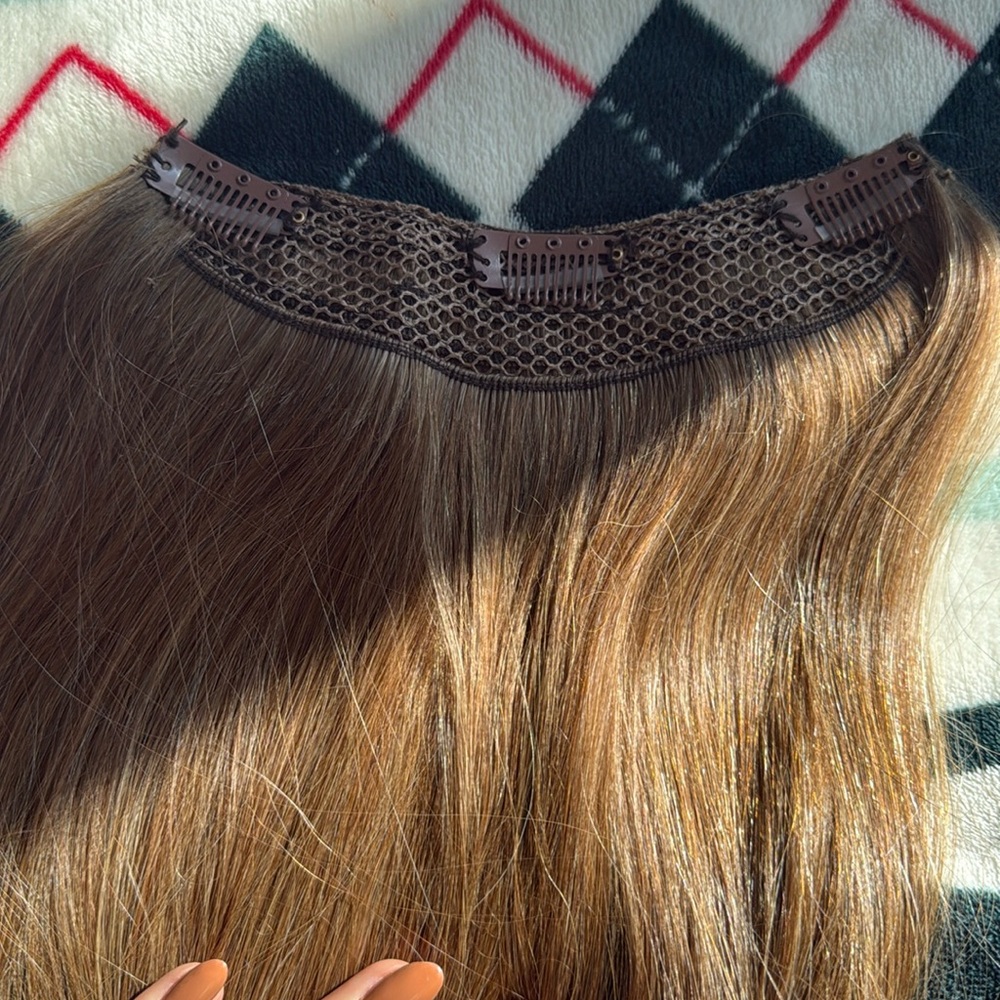 Extraction hair with clips